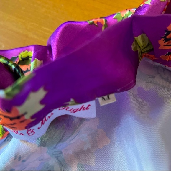 Bride to be Robe - Picture 5 of 5